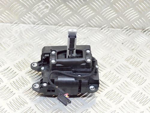 Used Gear lever AUDI Q5 (FYB, FYG) 2.0 TDI quattro (163 hp) 6925175