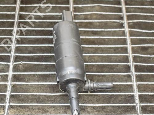Used Washer pump BMW 5 Gran Turismo (F07) 530 d (245 hp) 14612093
