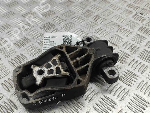 Used Engine mount INFINITI Q30 1.6 (156 hp) 28563288