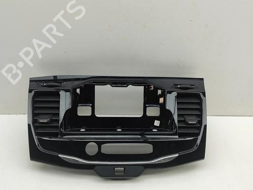 Used Air vent Air vent FORD TRANSIT V363 Van (FCD, FDD) 2.0 EcoBlue RWD (165 hp) 33176770 33176770