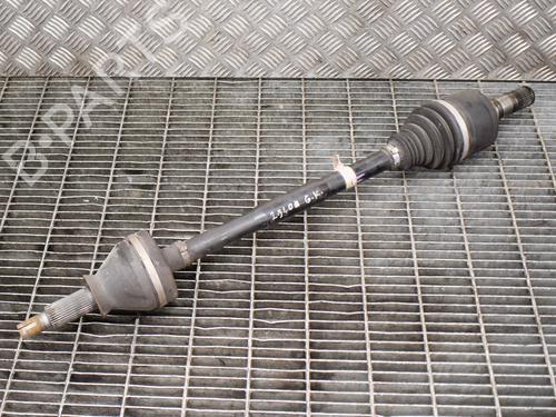 Used Left rear driveshaft Left rear driveshaft MASERATI GHIBLI III (M157) 3.0 S Q4 (409 hp) 7797488 7797488
