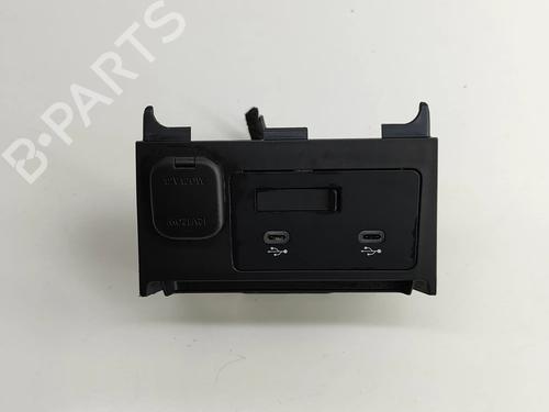 Used Electronic module Electronic module MAZDA CX-30 (DM) e-SKYACTIV-X M Hybrid (186 hp) 33370438 33370438