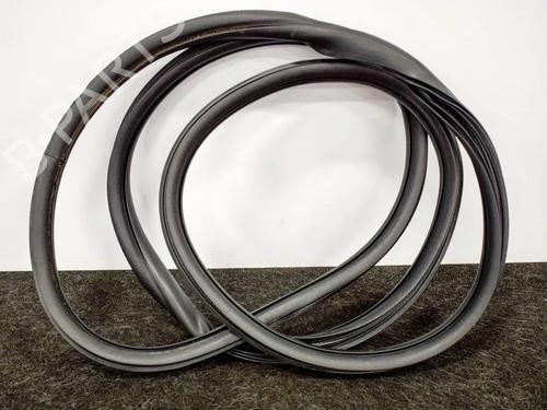 Rubber door seal CITROËN DS3 Convertible 1.2 VTi 82 | BP14664665C142 