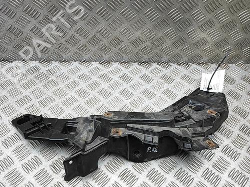 Used Right headlight support Right headlight support 37721708 37721708