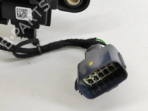 Front left exterior door handle LAND ROVER RANGE ROVER VELAR (L560) 2.0 D180 TD4 4x4 | BP18164767C128 