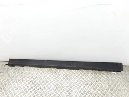 left-sideskirt-mercedes-benz-eqb-x243-2021-39565943 main image