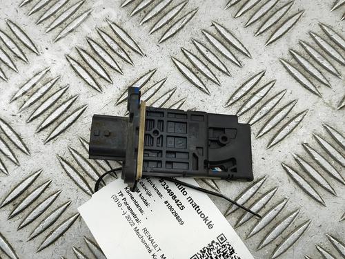 Used Mass air flow sensor Mass air flow sensor RENAULT MASTER III Van (FV) 2.3 dCi 145 FWD (FV0E, FV0F, FV0H, FV02, FV0M, FV0S,... (146 hp) 33382633 33382633