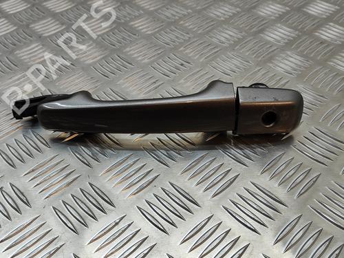 Used Front left exterior door handle VOLVO V70 III (135) D3 / D4 (163 hp) 17226118