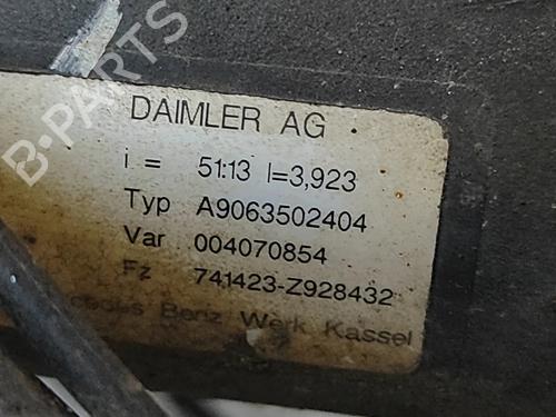 Rear axle MERCEDES-BENZ SPRINTER 3,5-t Van (B906) 314 CDI (906.631, 906.633, 906.635, 906.637) | BP31748580M2 