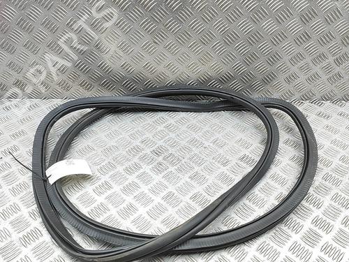 Used Rubber door seal BMW XM (G09) XM All-wheel Drive (653 hp) 32213711