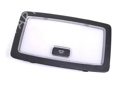 Plafonier LEXUS NX (_Z1_) 300h AWD (AYZ15_) (155 hp) 30222158