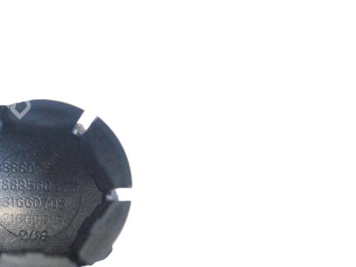 Ander VOLVO XC40 (536) B4 Mild-Hybrid | BP30283989O1 