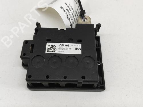 BP21486536M83 main image