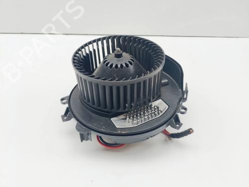 Heater blower motor SKODA KAROQ (NU7, ND7) 1.5 TSI | BP37797931M62 - Image 2
