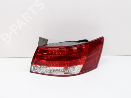 Used Right taillight HYUNDAI SONATA V (NF) 2.4 (162 hp) 14632433