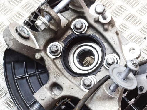 Left rear steering knuckle BMW X3 (F25) xDrive 20 d | BP16270833M27 