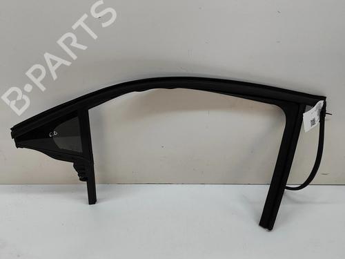 BP27789161C21 main image