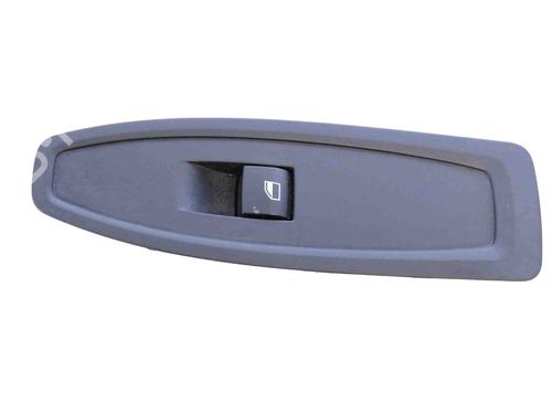 Used Right front window switch BMW 2 Convertible (F23) M 240 i (340 hp) 30284227