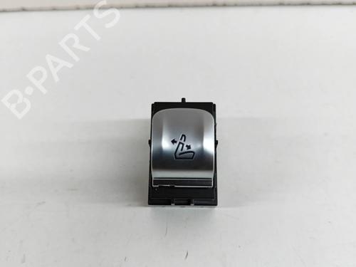 switch-bmw-x7-g07-2019-27772577 main image