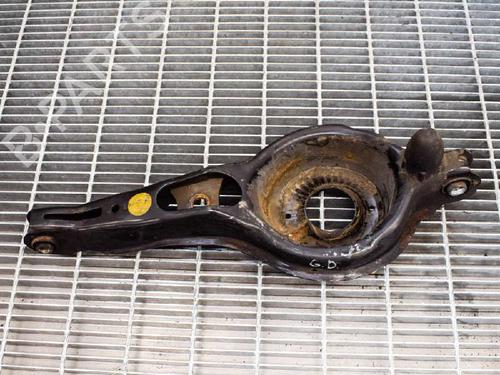 Used Right rear suspension arm VOLVO V40 Hatchback (525) D2 (114 hp) 6839302
