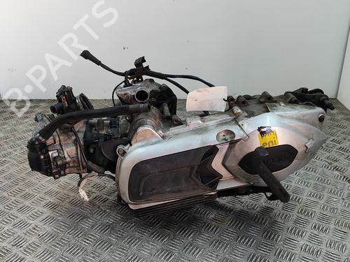 Used Engine PIAGGIO MOTORCYCLES MP3 MP3 300 LT YOUrban Sport (M86) (23 hp) 28594427