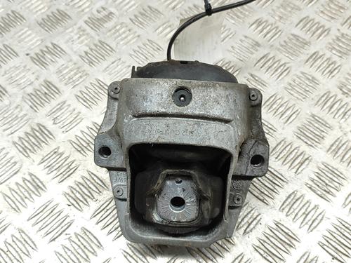 Used Engine mount AUDI A6 C7 Avant (4G5, 4GD) 2.0 TDI (190 hp) 27644938