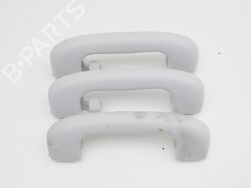 Used Interior roof handle Interior roof handle 38540259 38540259