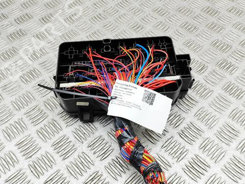 Used Fuse box VOLVO C40 (539) Recharge AWD (408 hp) 30544795