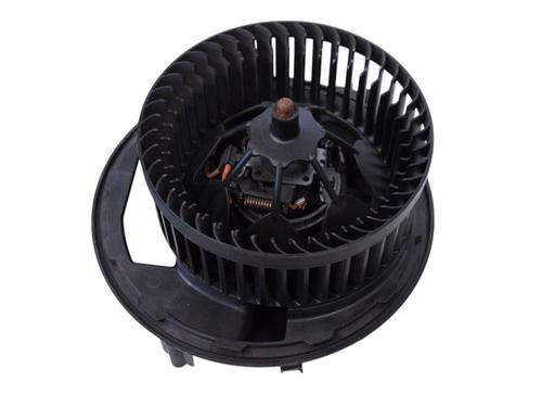 Used Heater blower motor VW GOLF VII (5G1, BQ1, BE1, BE2) 1.6 TDI (105 hp) 24308078