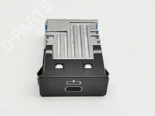 Used Electronic module Electronic module BMW X7 (G07) xDrive 40 i Mild Hybrid (381 hp) 33390148 33390148