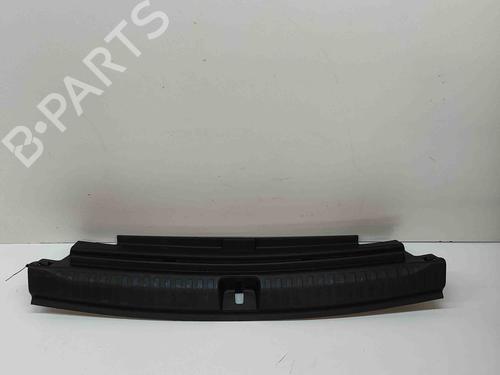 Używane Listwa klapy tylnej / bagażnika AUDI Q4 E-TRON SUV (F4B) 40 (204 hp) 28556828