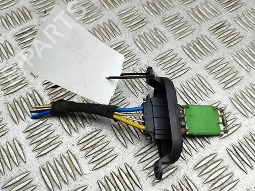 Used Heater resistor Heater resistor VW TRANSPORTER T5 Van (7HA, 7HH, 7EA, 7EH) 1.9 TDI (85 hp) 39884363 39884363