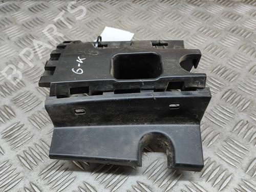 Used Rear bumper bracket OPEL VIVARO C Bus (K0) VIVARO-E (136 hp) 27789511