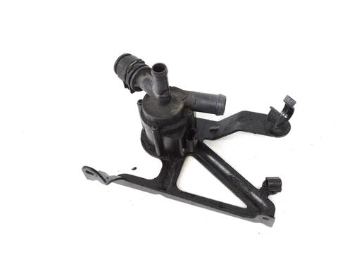 Used Auxiliary water pump BMW 1 (F20) 116 i (136 hp) 30229791