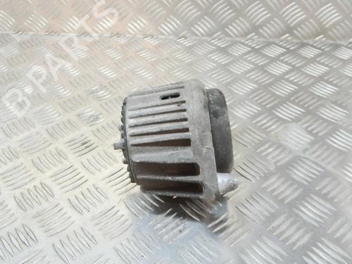 Used Engine mount MERCEDES-BENZ E-CLASS (W212) E 220 BlueTEC (212.001) (177 hp) 6774378