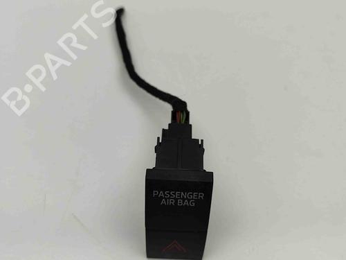 Advarselskontakt SKODA SUPERB III (3V3) 1.6 TDI (120 hp) 24975560