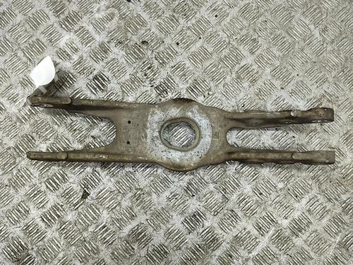 left-rear-suspension-arm-mercedes-benz-c-class-t-model-s205-2014-2015-2016-2017-2018-2019-2020-2021-2022-2023-27767601 main image