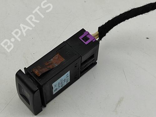Switch VW NEW BEETLE Convertible (1Y7) 1.6 | BP28091219I30 