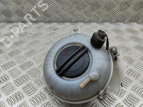 Used Expansion tank VW GOLF VII Variant (BA5, BV5) 2.0 TDI (150 hp) 29920158