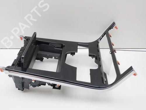 Middle console TOYOTA bZ4X (_EAM1_) EV (XEAM10) | BP39381361I22 - Image 4