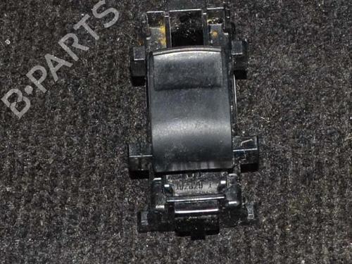 Used Left front window switch NISSAN MICRA III (K12) 1.5 dCi (82 hp) 6725514