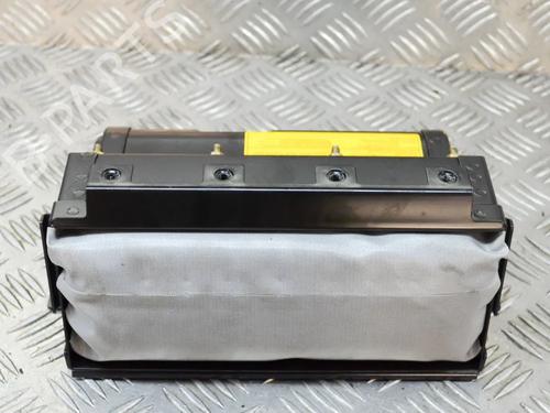 Used Passenger airbag KIA CARENS I MPV (FC, FJ) 2.0 CRDi (113 hp) 8842116