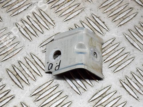 Støtte Støtte VW GOLF VII (5G1, BQ1, BE1, BE2) 1.5 TSI (150 hp) 14629780 14629780