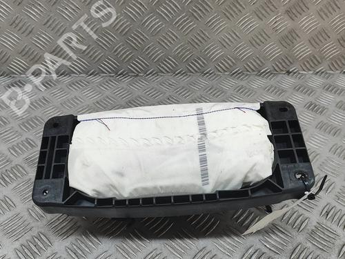 Used Passenger airbag MERCEDES-BENZ A-CLASS (W176) A 180 (176.042) (122 hp) 25217937