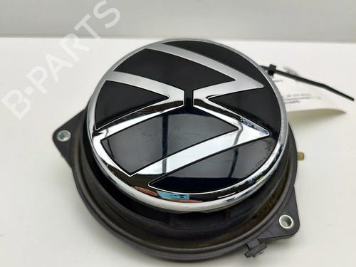 Tailgate handle VW GOLF VIII (CD1, DA1) 2.0 TSI R 4motion | BP30005120C132 - Image 2