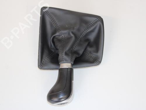 Used Shift knob MERCEDES-BENZ A-CLASS (W176) A 160 (176.041) (102 hp) 29920881