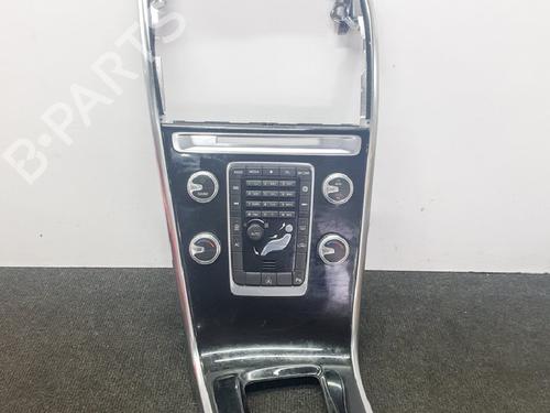 Used Middle console VOLVO XC60 I SUV (156) D4 (190 hp) 6767821