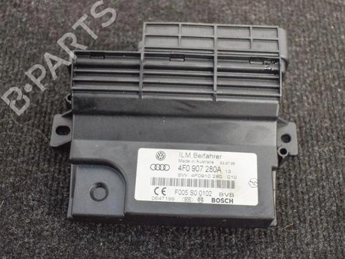 Used Electronic module Electronic module AUDI A6 C6 Avant (4F5) 2.0 TDI (136 hp) 6748150 6748150