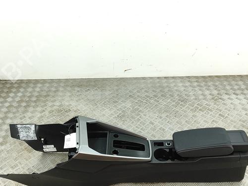 Console central AUDI A3 Limousine (8YS, 8YM) 35 TFSI Mild Hybrid (150 hp) 28434075