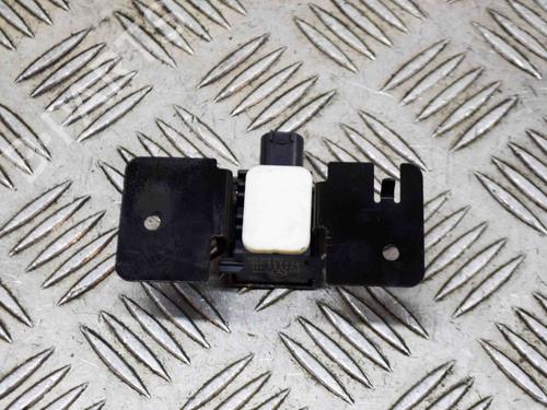 Used Electronic sensor MERCEDES-BENZ VIANO (W639) CDI 3.0 (639.811, 639.813, 639.815) (224 hp) 8842216